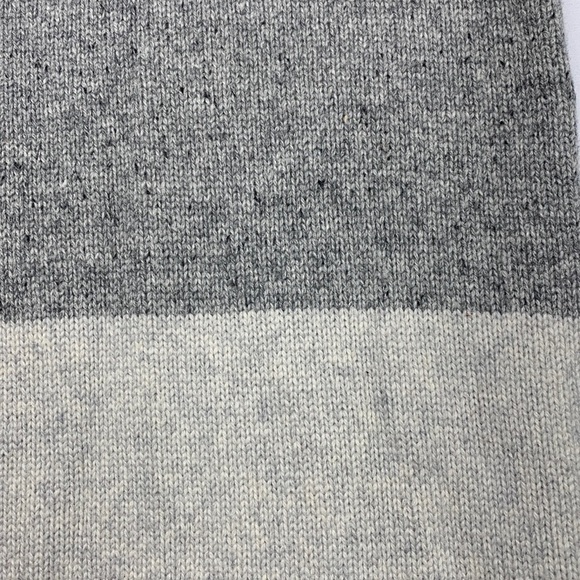 Gap Lambs Wool Shawl Neck Sweater Size Medium Grey/Beige - Picture 4 of 9